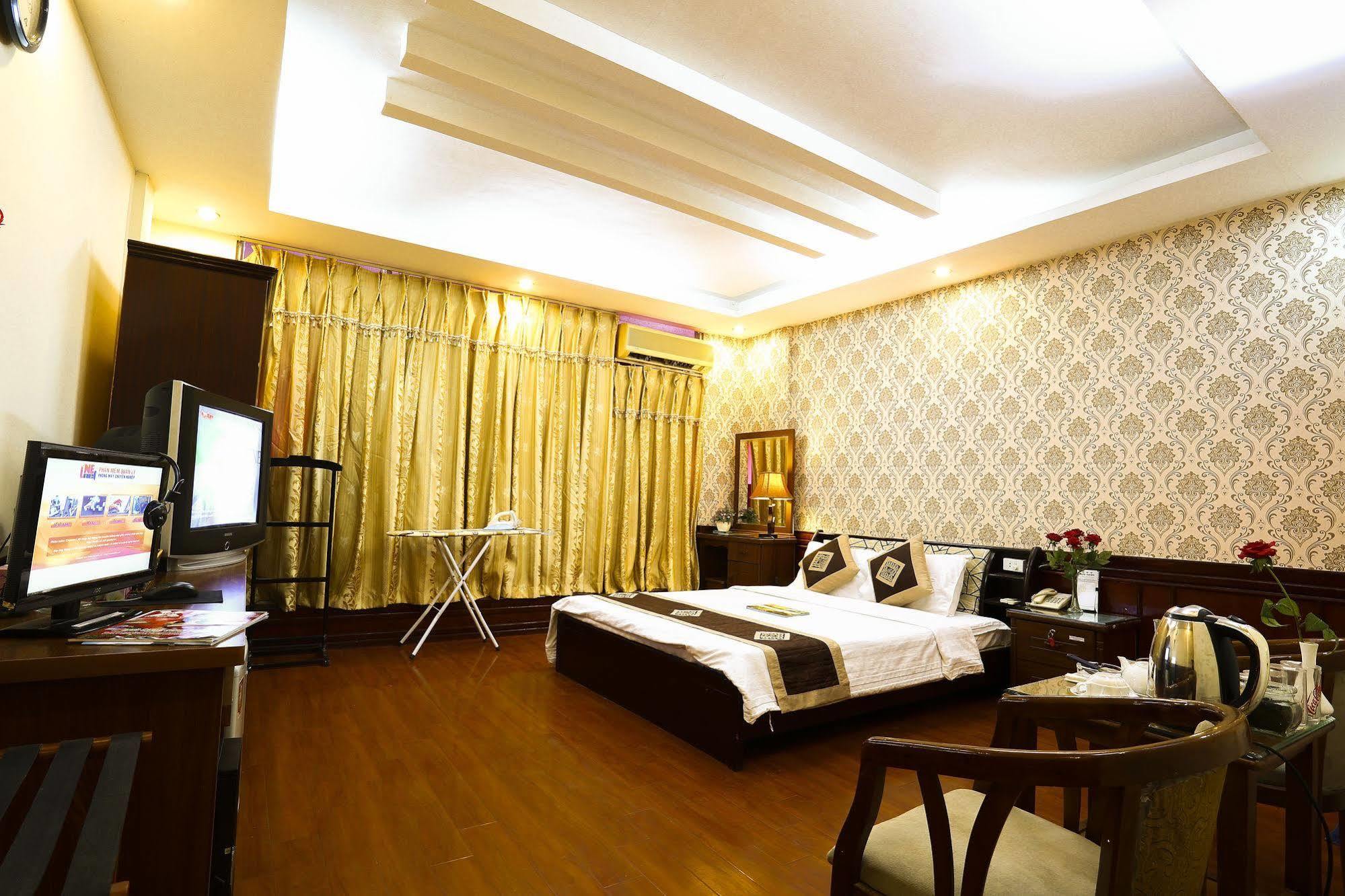 A25 Hotel - 67 Nguyen Truong To Ханой Екстериор снимка