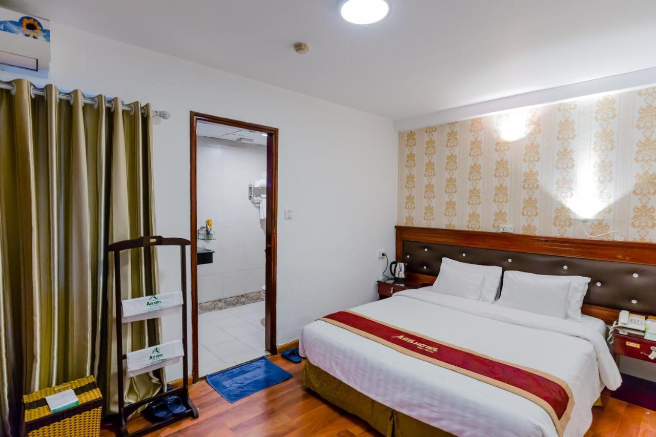 A25 Hotel - 67 Nguyen Truong To Ханой Екстериор снимка